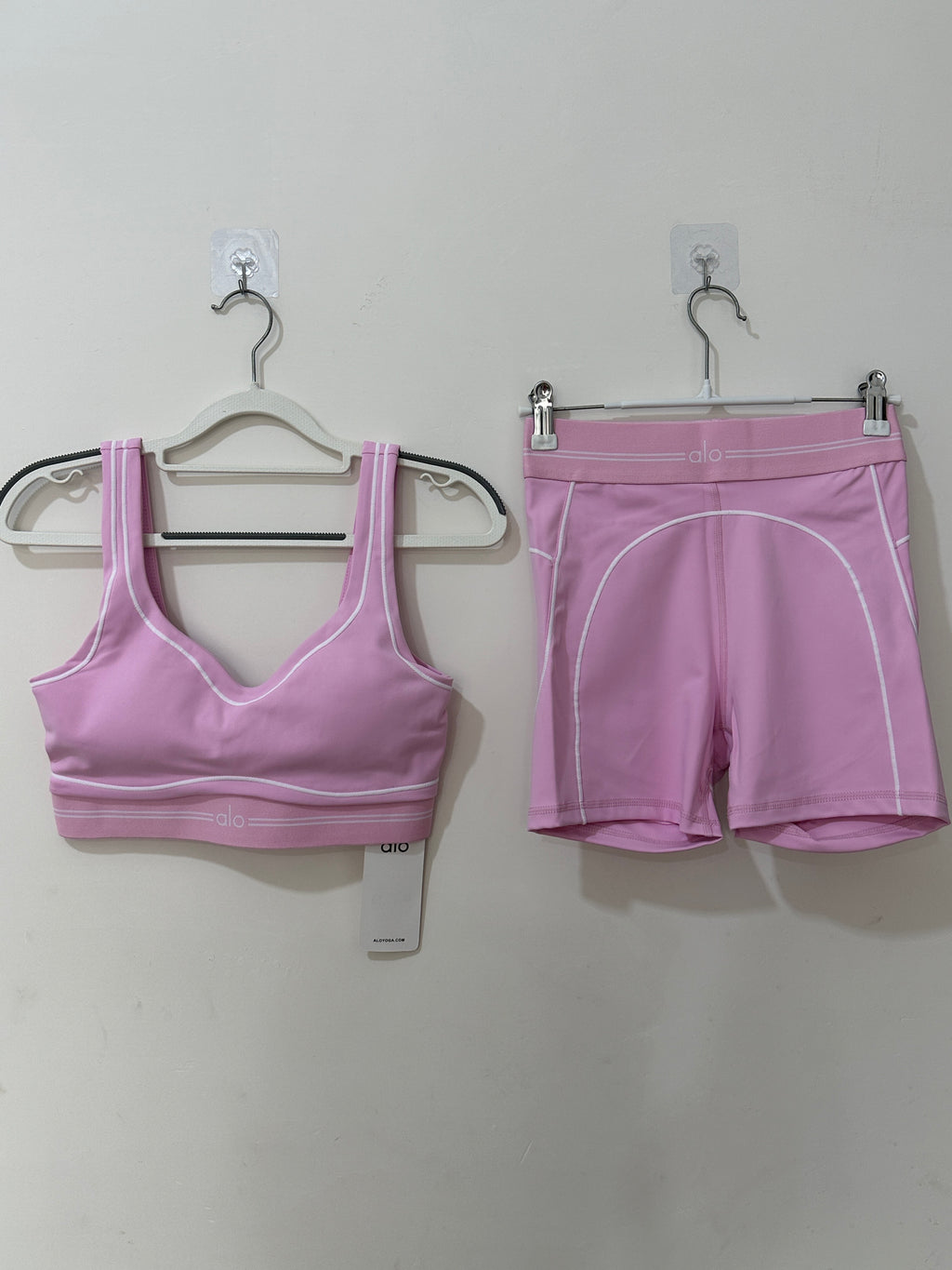 Alo Shorts Sets pre order