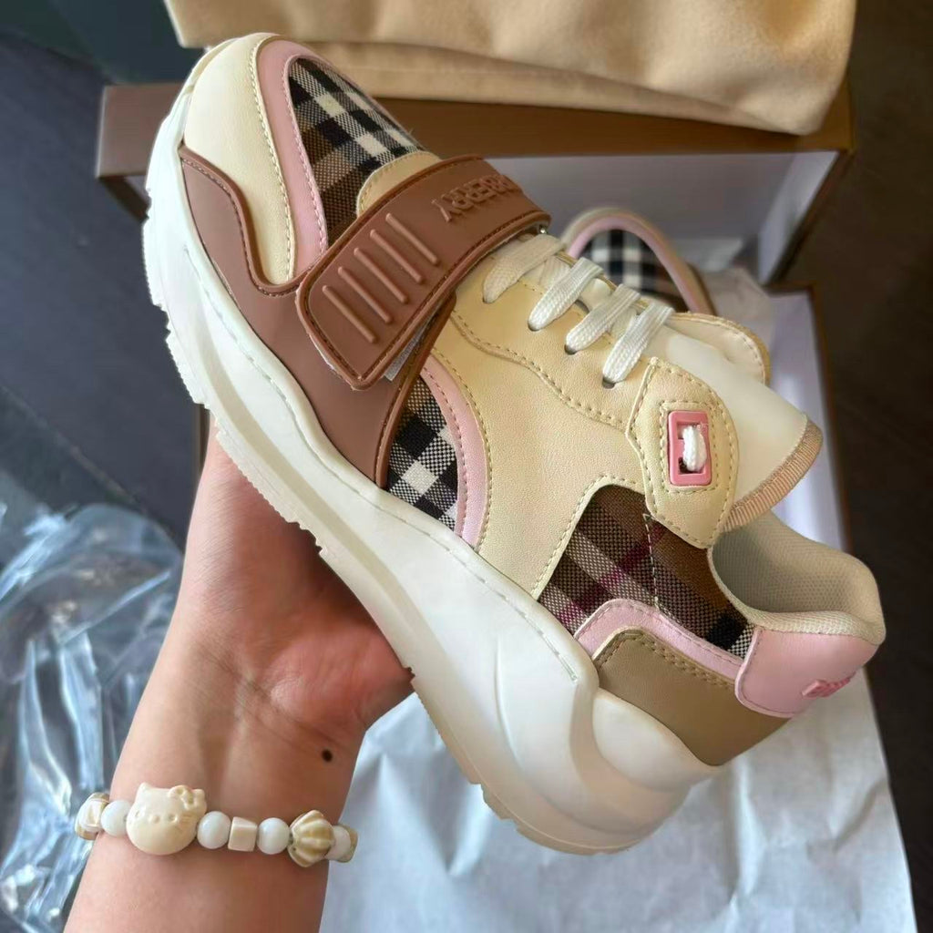 Burberry shoes pre order